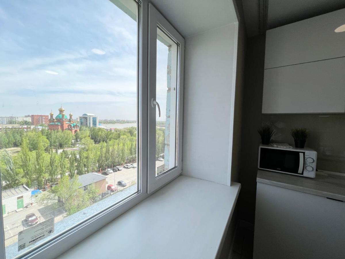 Luxury Apartments パヴロダル エクステリア 写真
